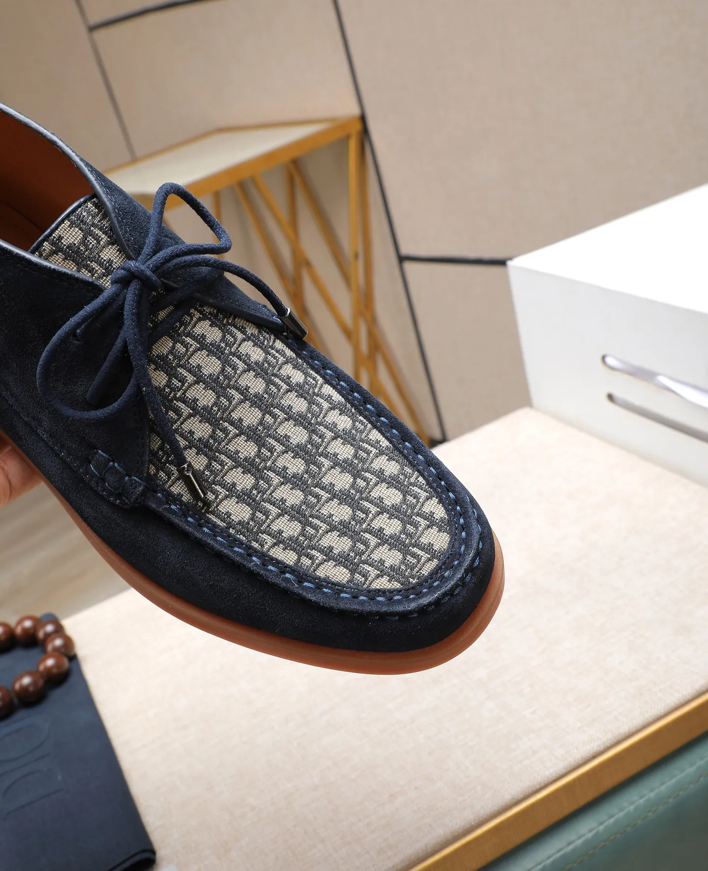 Men's shoes 💰600💰Water-dyed cow lining Original order quality Dior —🆘. Dior Original order purchase, high-end leather shoes, fabric: Made of Italian imported cowhide➕Water-dyed cow lining/cowhide lining➕Specially available original outsole, fine workmanship, real-life photos🎬Size: 38-44 (with full set of packaging)